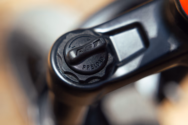 https://talaria-ebikes.us/wp-content/uploads/2026/09/imgi_5_jr-12-3.CajjsAhW_Z1nXLca.avif